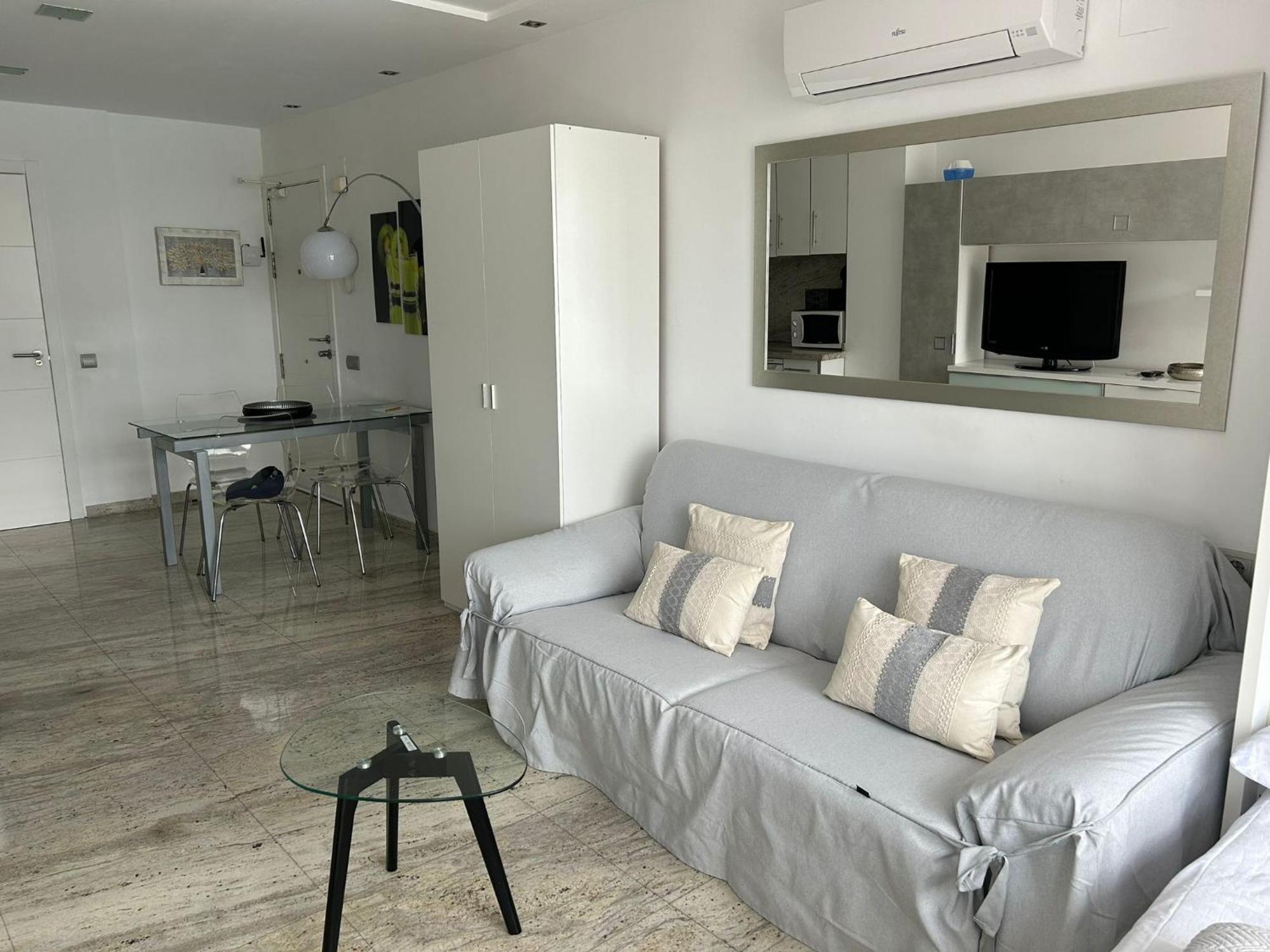 Estudios Horizonte Beach 卡尔佩 外观 照片